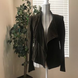 Of Two Minds Jacket✨